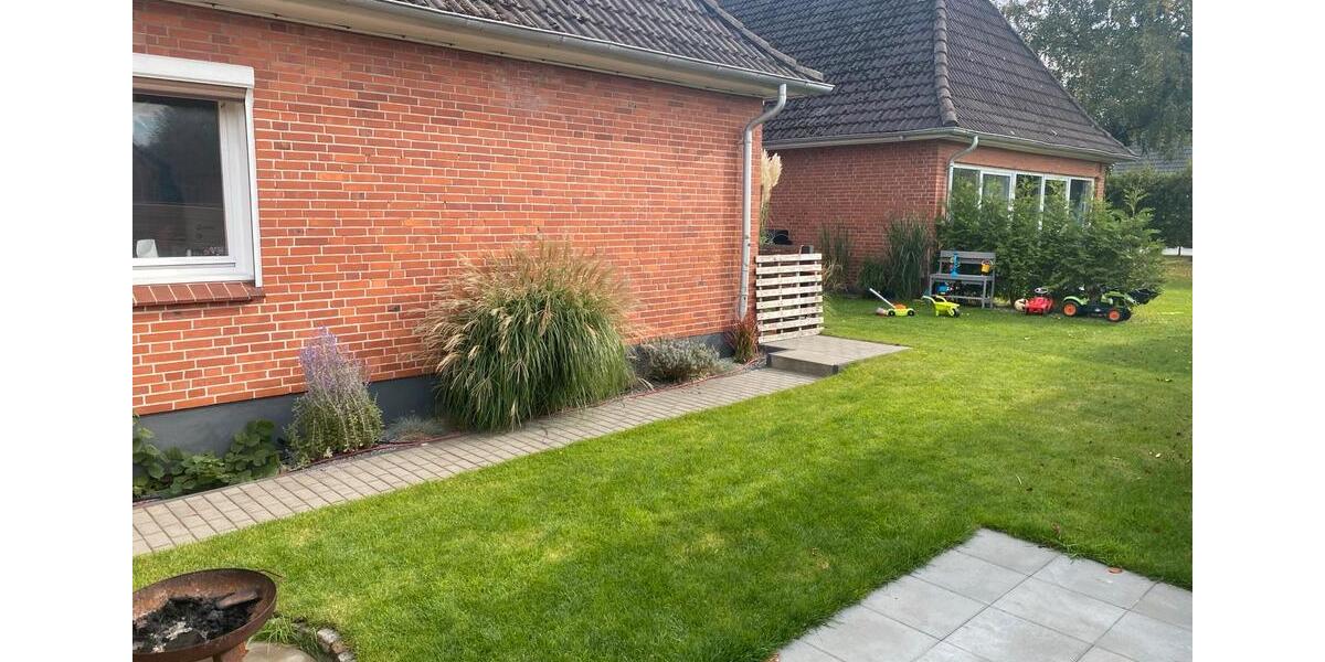 Einfamilienhaus Handewitt Jarplund - 11 Zimmer, 330 m&sup2;, 550.000&euro; | Angebot:25568511