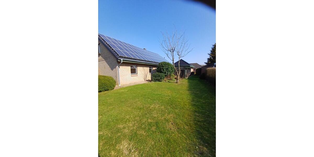 Erdgeschoßwohnung Ladelund - 4 Zimmer, 140 m&sup2;, 980&euro; | Angebot:25855397