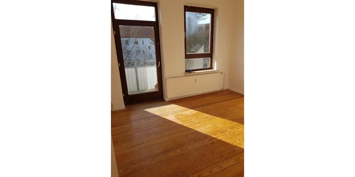 Dachgeschoßwohnung Flensburg - 3 Zimmer, 59 m&sup2;, 531&euro; | Angebot:25749931