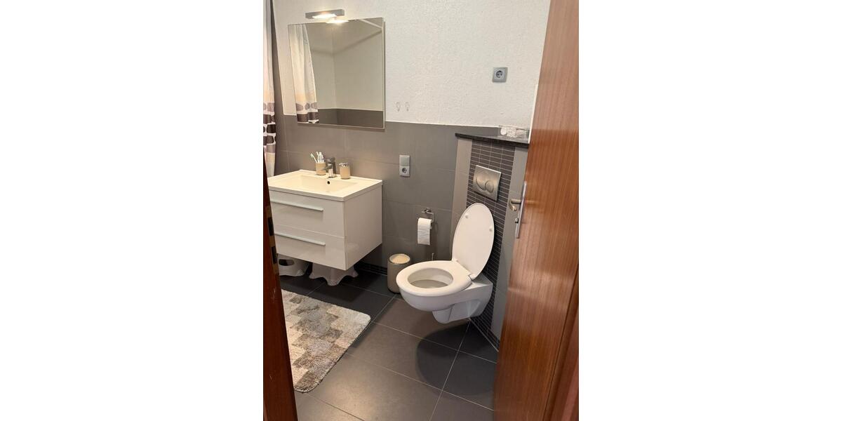 Etagenwohnung Flensburg - 3 Zimmer, 81 m&sup2;, 725&euro; | Angebot:25904484