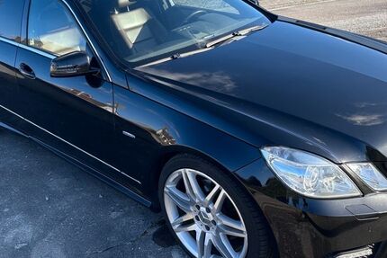Mercedes-Benz 300 222.900 km 9.900 &euro; Flensburg 24939