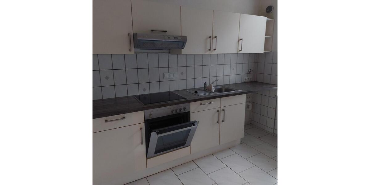 Etagenwohnung Flensburg Fruerlund - 4 Zimmer, 101 m&sup2;, 899&euro; | Angebot:23750426