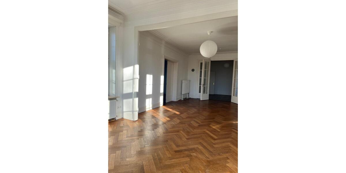 Etagenwohnung Flensburg - 5 Zimmer, 2.000&euro; | Angebot:23216606