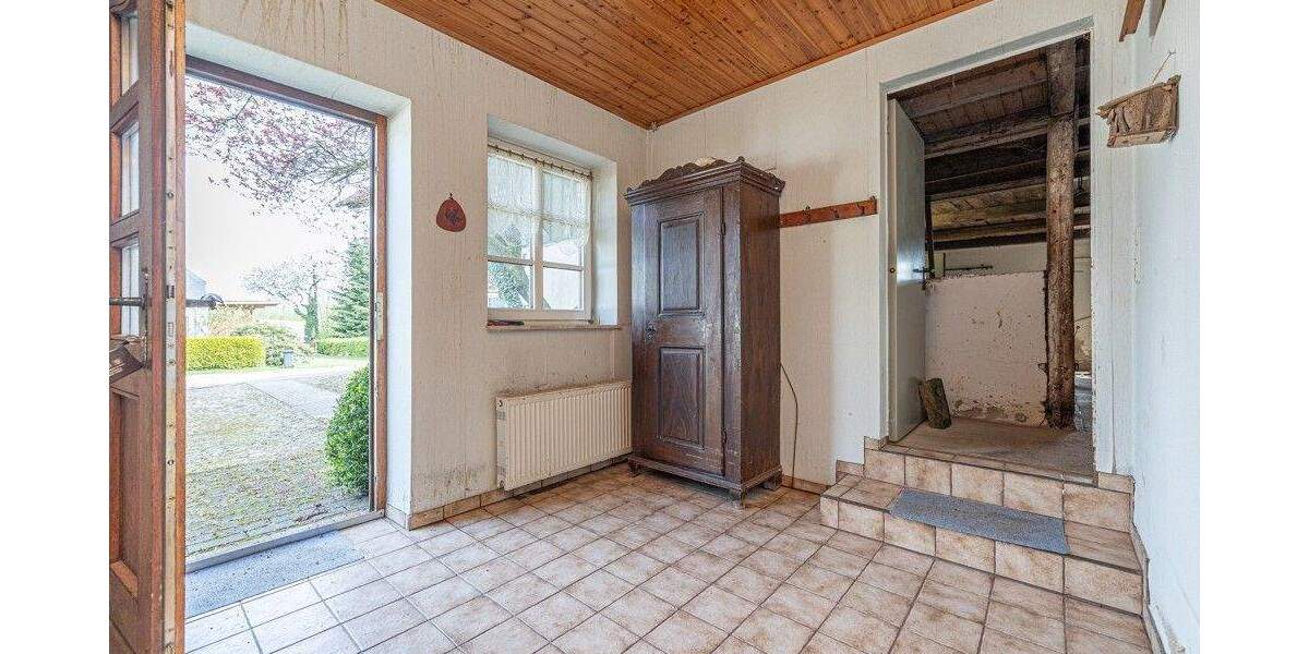 Bauernhaus, Landhaus Uelsby - 3 Zimmer, 110 m&sup2;, 299.000&euro; | Angebot:25737379