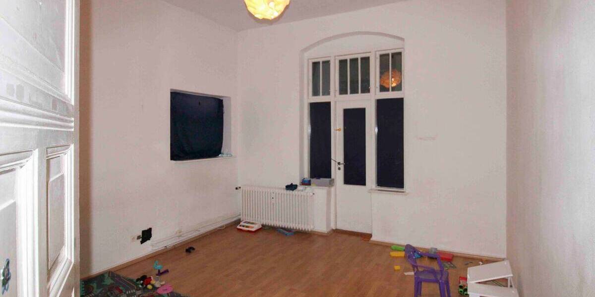 Etagenwohnung Flensburg Westliche Höhe - 4 Zimmer, 134 m&sup2;, 110.000&euro; | Angebot:26596035