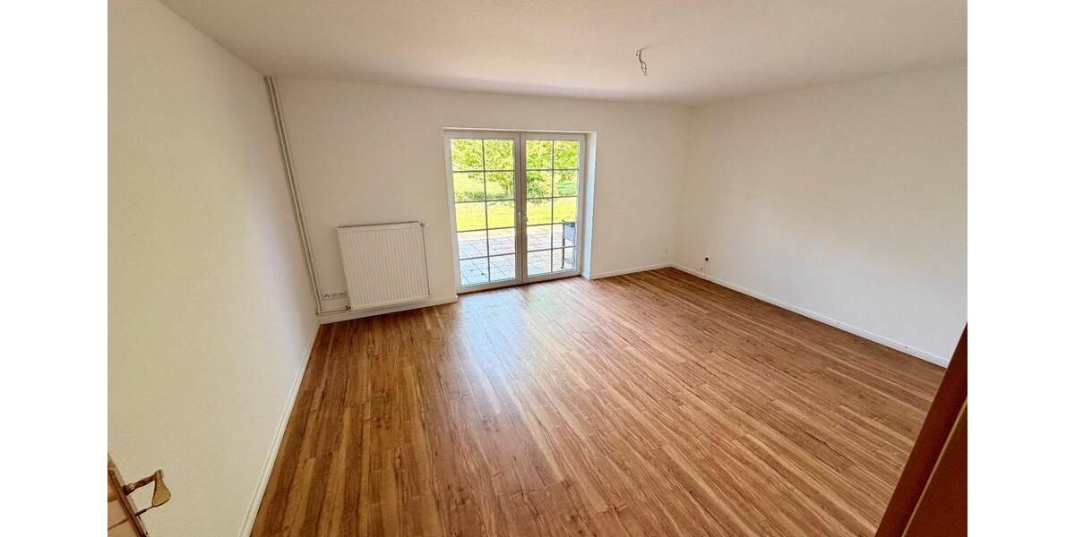 Einfamilienhaus Gelting - 7 Zimmer, 200 m&sup2;, 1.950&euro; | Angebot:26626110