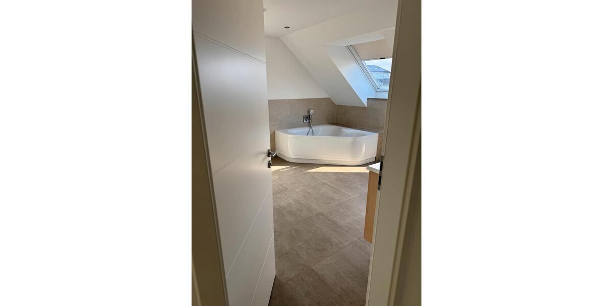 Doppelhaushälfte Flensburg Altstadt - 7 Zimmer, 181 m&sup2;, 660.000&euro; | Angebot:25924836