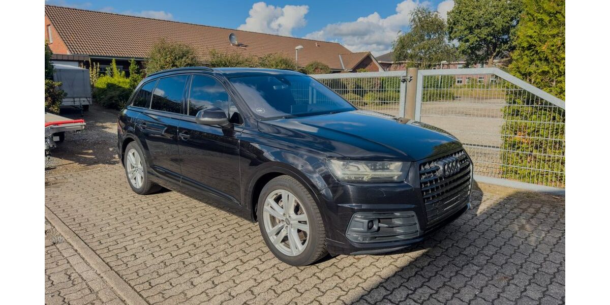 Audi Q7 287.000 km 20.990 &euro; Handewitt 24983