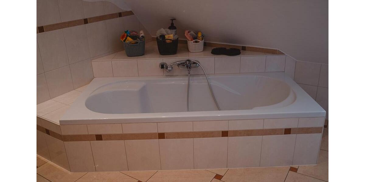 Einfamilienhaus Tarp - 7 Zimmer, 182 m&sup2;, 2.000&euro; | Angebot:26615418