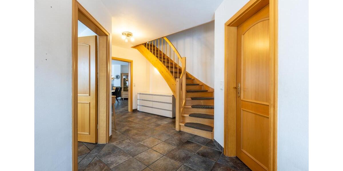 Einfamilienhaus Harrislee - 9 Zimmer, 222 m&sup2;, 749.000&euro; | Angebot:25179370