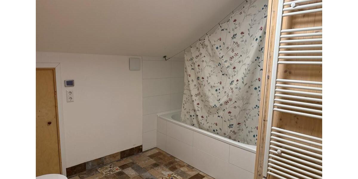 Etagenwohnung Husby - 3 Zimmer, 105 m&sup2;, 310.000&euro; | Angebot:27192718