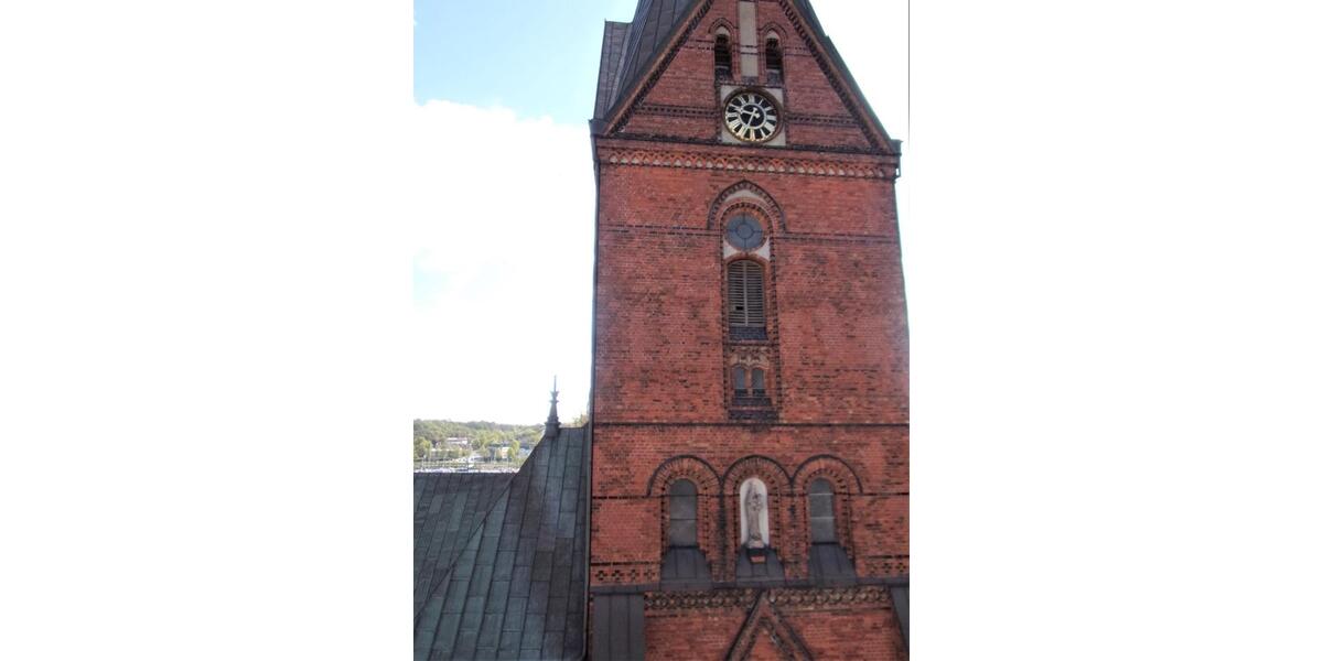 Dachgeschoßwohnung Flensburg Altstadt - 3 Zimmer, 97 m&sup2;, 900&euro; | Angebot:25497945