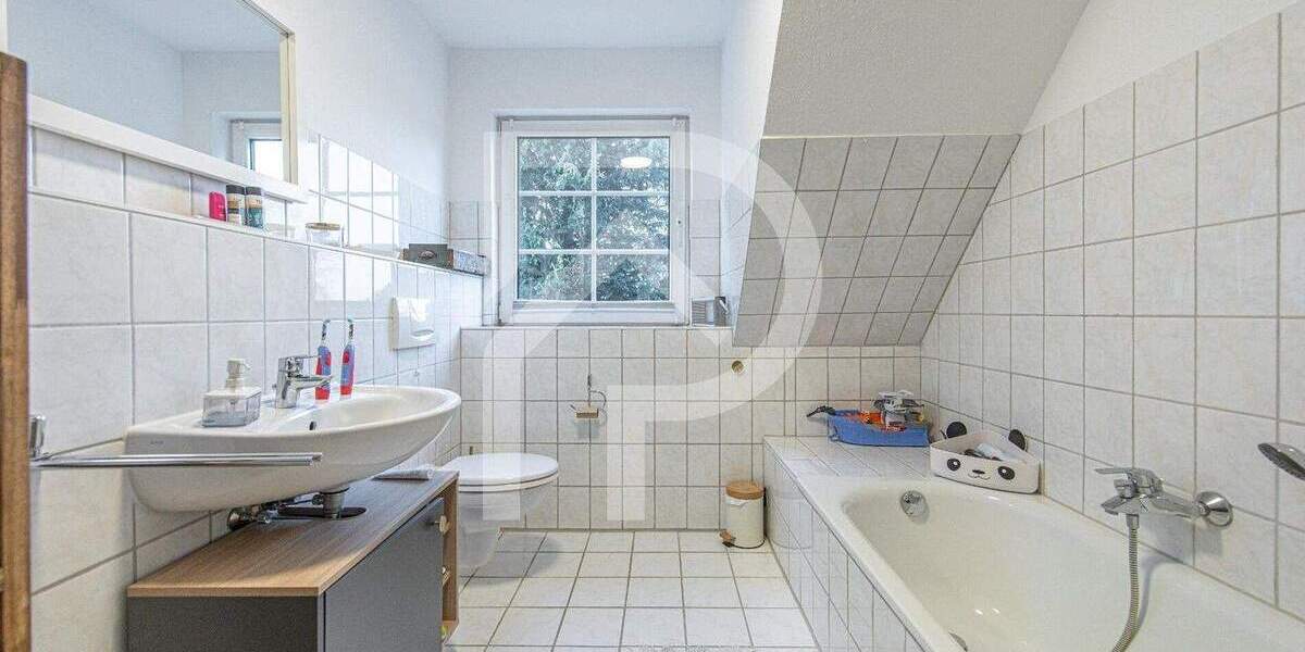 Doppelhaushälfte Wees - 4 Zimmer, 106 m&sup2;, 310.000&euro; | Angebot:25691088