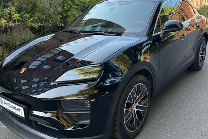 Porsche Macan 14.990 km 79.890 &euro; Flensburg 24944