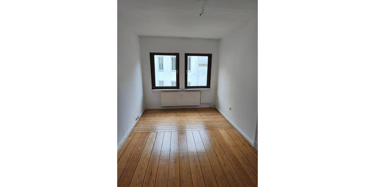 Etagenwohnung Flensburg Altstadt - 3 Zimmer, 60 m&sup2;, 660&euro; | Angebot:25716190