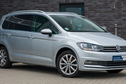 VW Touran 131.000 km 18.999 &euro; Handewitt 24983
