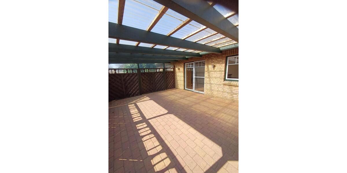 Erdgeschoßwohnung Ladelund - 4 Zimmer, 140 m&sup2;, 980&euro; | Angebot:25855397