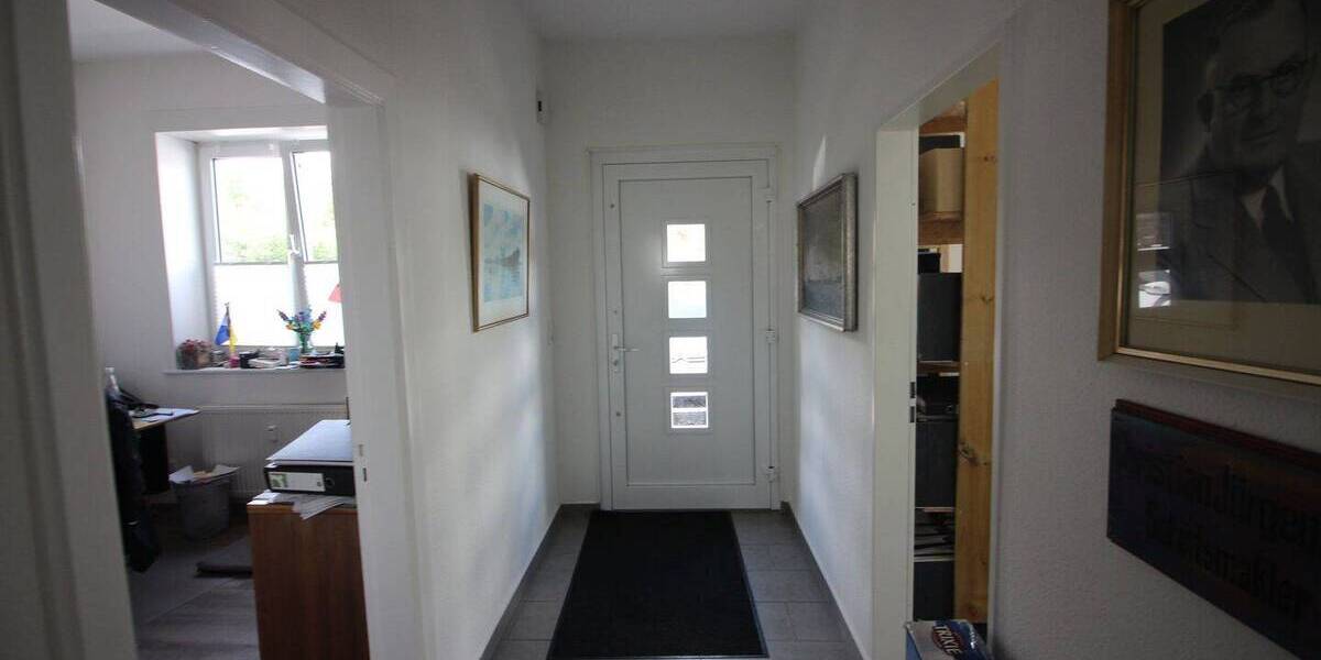 Gewerbeobjekt Flensburg Nordstadt - 3 Zimmer, 660&euro; | Angebot:26887950