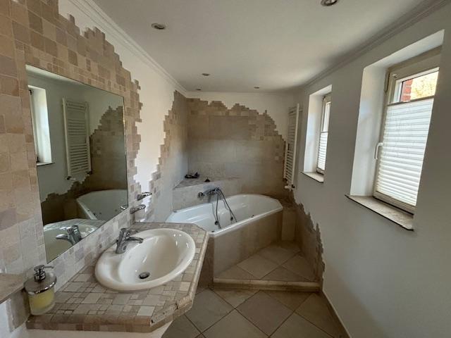 Einfamilienhaus Tastrup - 5 Zimmer, 140 m&sup2;, 1.500&euro; | Angebot:25360665