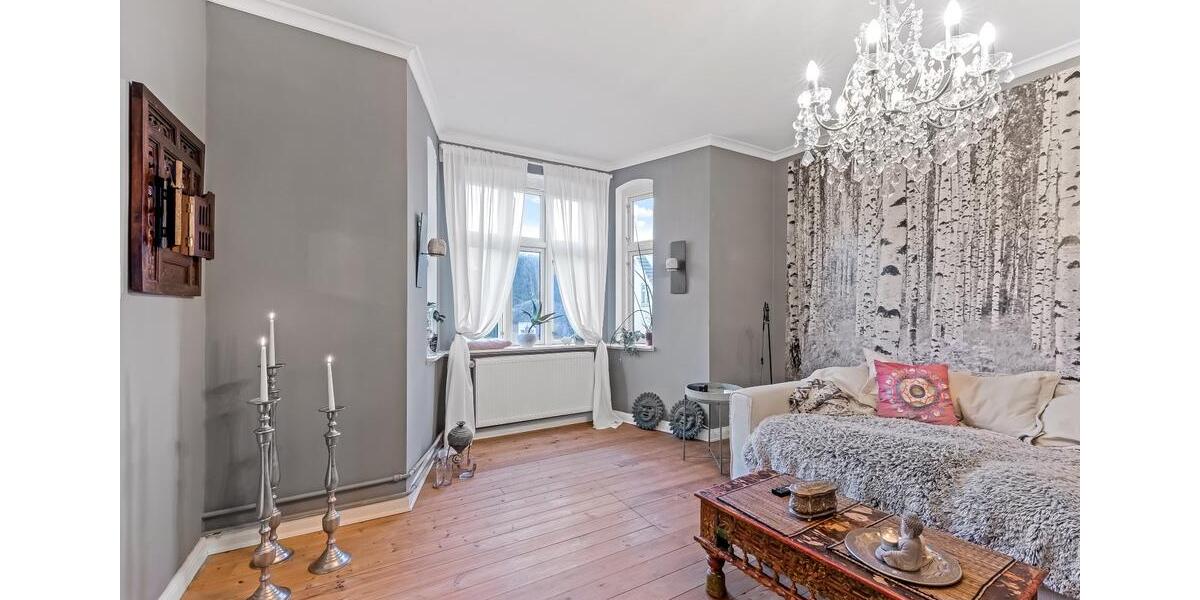 Einfamilienhaus Flensburg Altstadt - 8 Zimmer, 211 m&sup2;, 227.000&euro; | Angebot:26224395