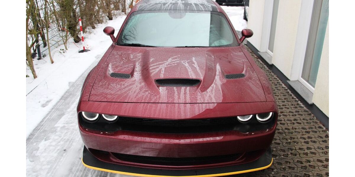 Dodge Challenger 42.800 km 41.990 &euro; Harrislee 24955