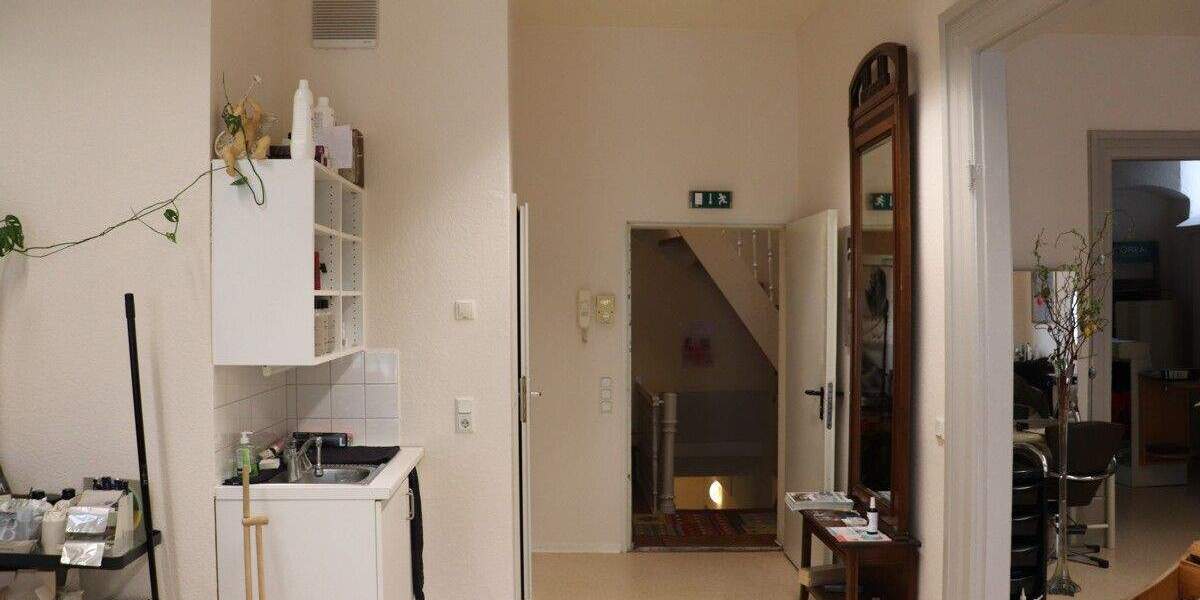Gewerbeobjekt Flensburg Altstadt - 4 Zimmer, 121 m&sup2;, 1.250&euro; | Angebot:25796094