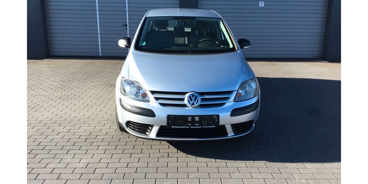 VW Golf 127.032 km 4.444 &euro; Gammellund 24855