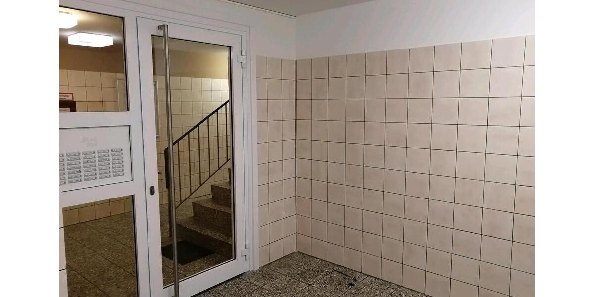 Erdgeschoßwohnung Flensburg - 3 Zimmer, 82 m&sup2;, 850&euro; | Angebot:26671516