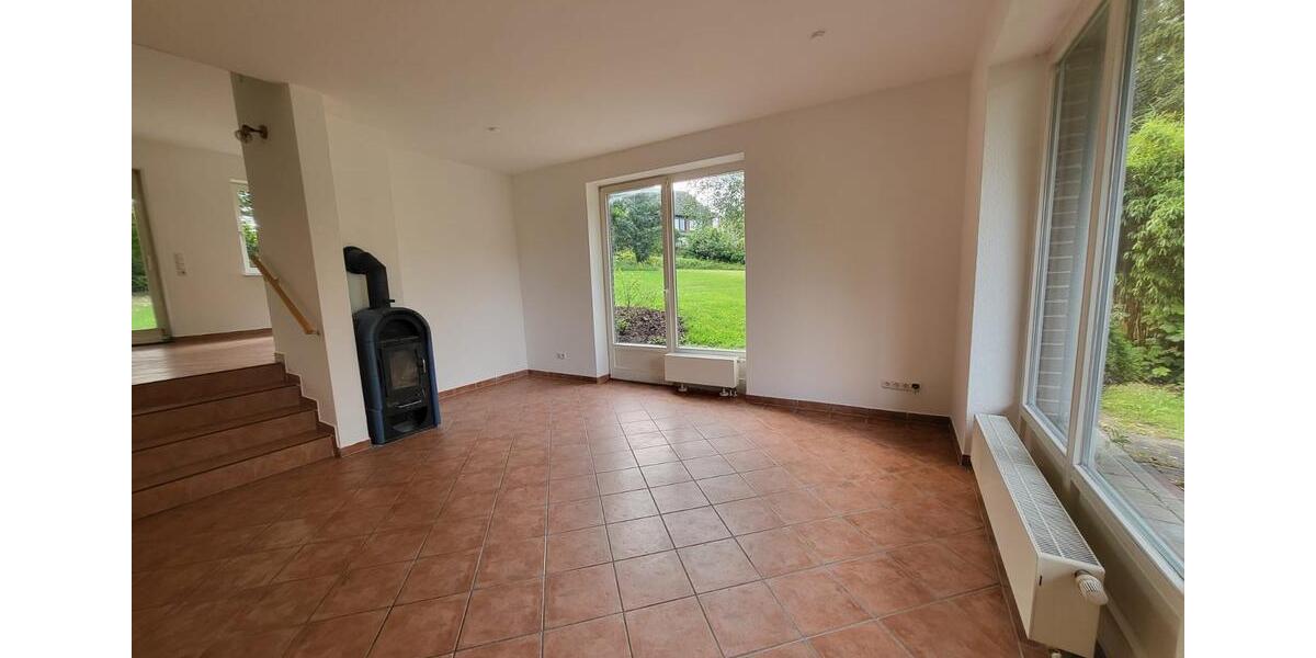 Einfamilienhaus Neuberend - 10 Zimmer, 262 m&sup2;, 750.000&euro; | Angebot:26180462