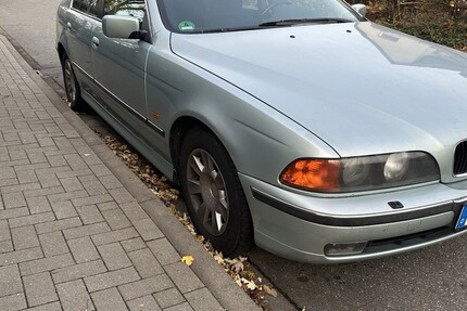 BMW E39 118.000 km 4.999 &euro; Flensburg 24937
