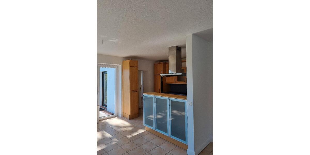 Erdgeschoßwohnung Flensburg Altstadt - 3 Zimmer, 100 m&sup2;, 950&euro; | Angebot:26412550