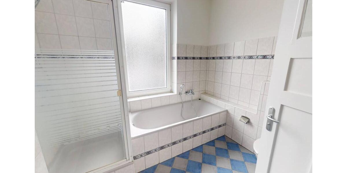 Etagenwohnung Flensburg - 5 Zimmer, 125 m&sup2;, 1.199&euro; | Angebot:26644483
