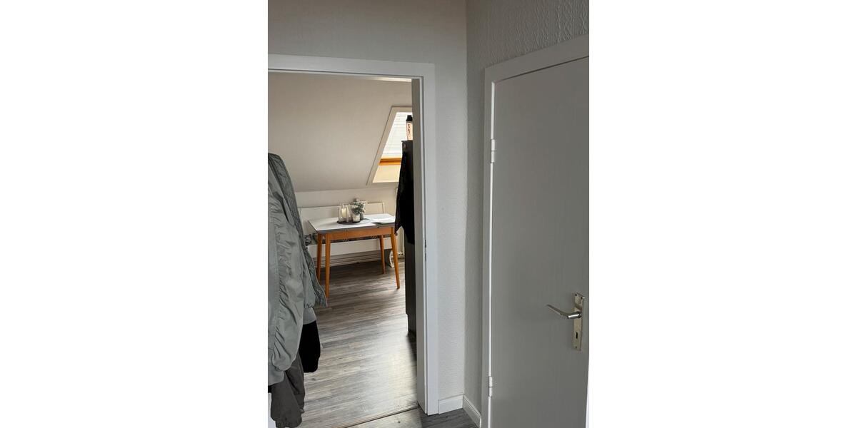 Dachgeschoßwohnung Steinbergkirche - 2 Zimmer, 70 m&sup2;, 750&euro; | Angebot:26022598