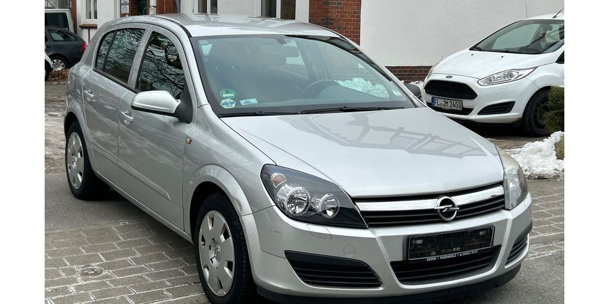 Opel Astra 139.000 km 2.999 &euro; Flensburg 24941