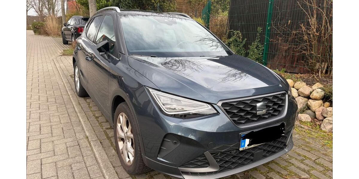 Seat Arona 12.573 km 18.500 &euro; Flensburg 24944