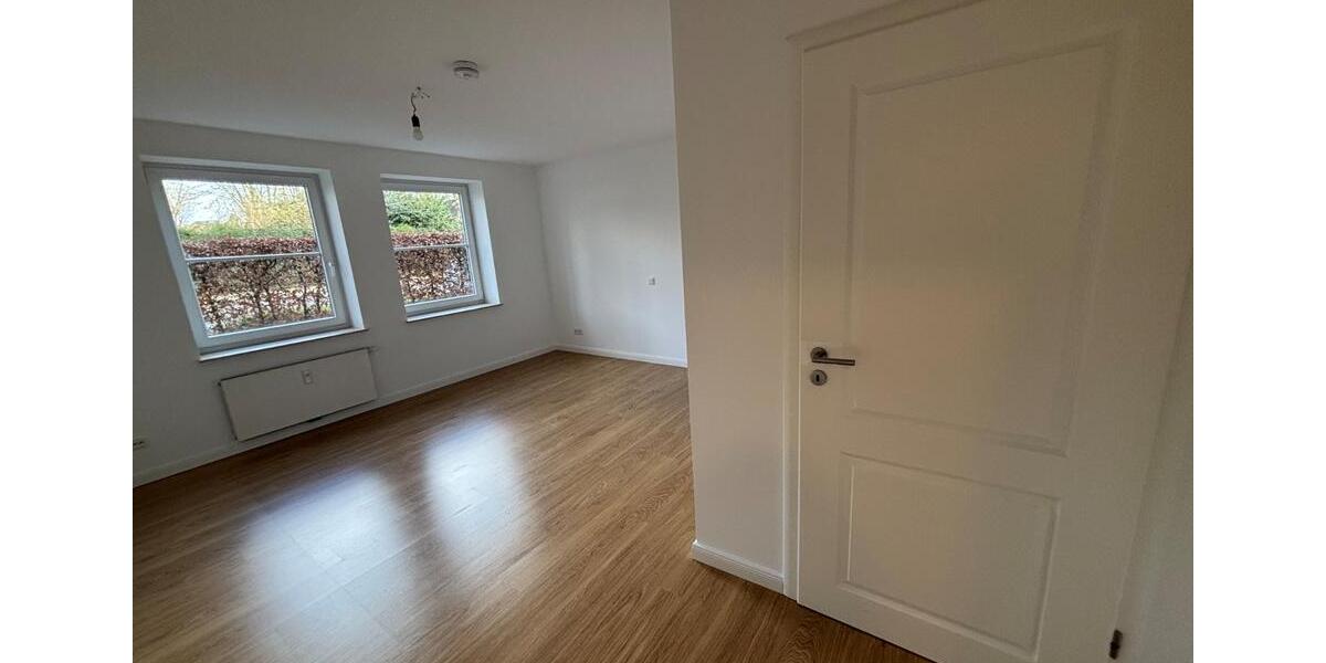 Etagenwohnung Flensburg Altstadt - 4 Zimmer, 113 m&sup2;, 1.450&euro; | Angebot:25921078