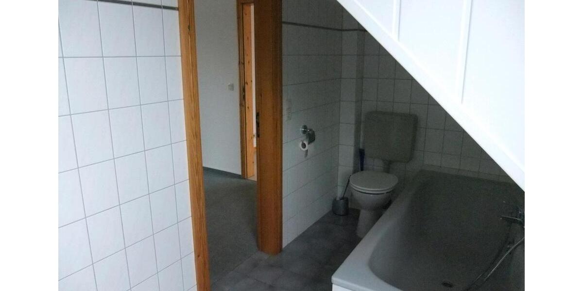 Etagenwohnung Oeversee - 3 Zimmer, 80 m&sup2;, 1.000&euro; | Angebot:25874231