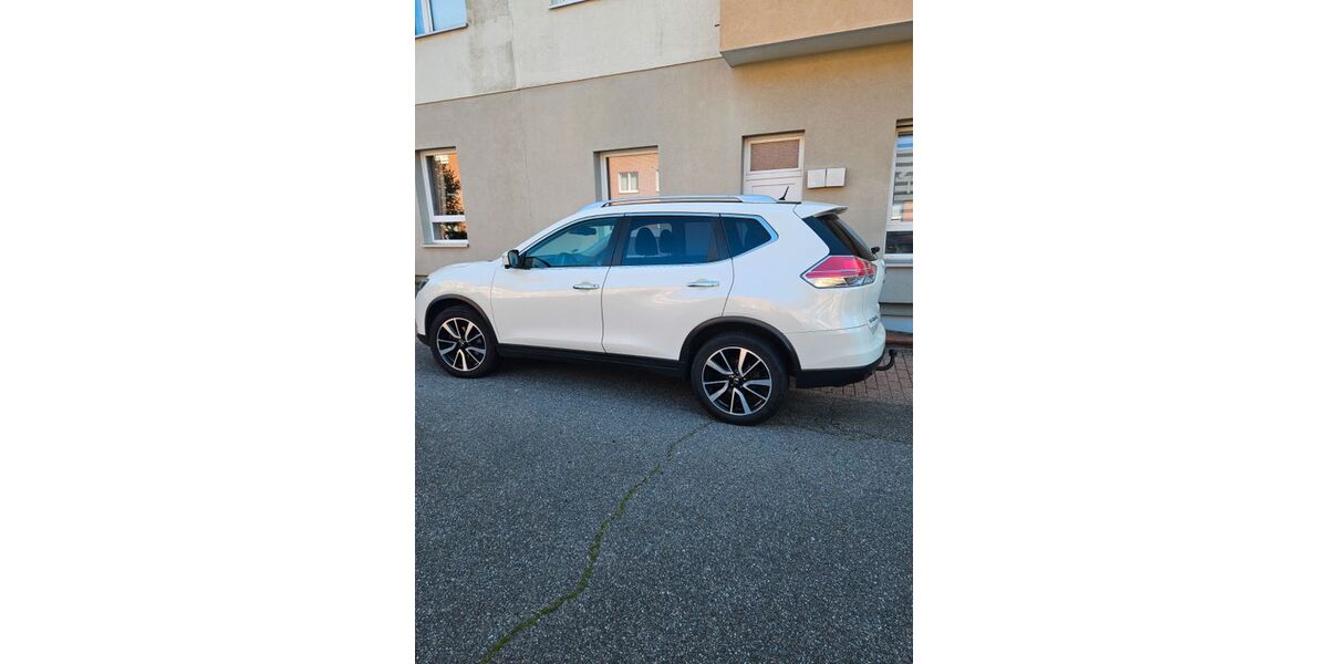 Nissan X-Trail 193.000 km 13.450 &euro; Flensburg 24944