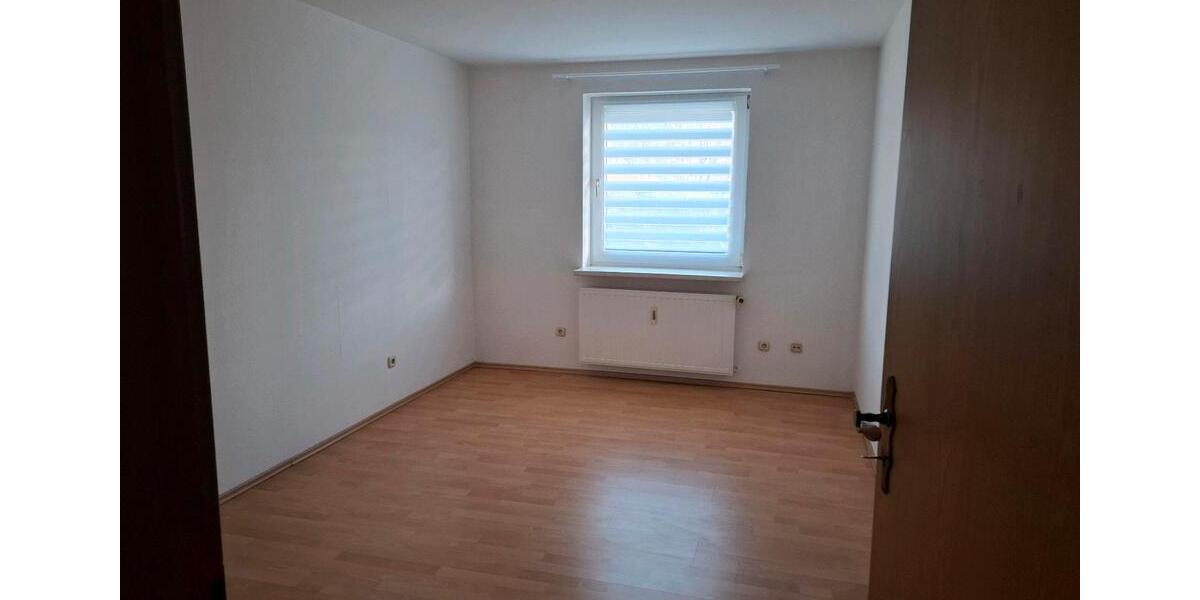 Erdgeschoßwohnung Handewitt - 4 Zimmer, 120 m&sup2;, 1.000&euro; | Angebot:25921371