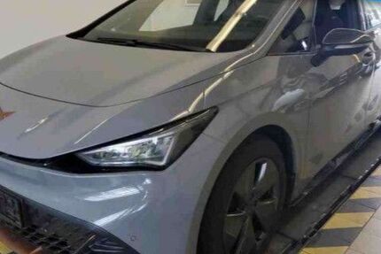Cupra Born 33.711 km 28.890 &euro; Flensburg 24941