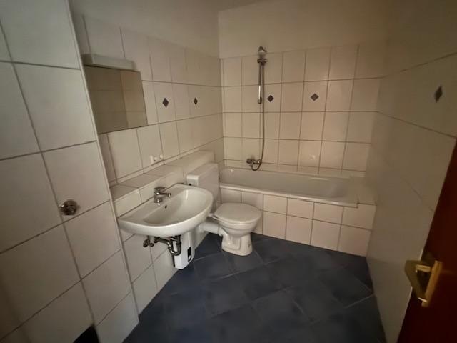 Etagenwohnung Flensburg Altstadt - 3 Zimmer, 86 m&sup2;, 670&euro; | Angebot:23030368