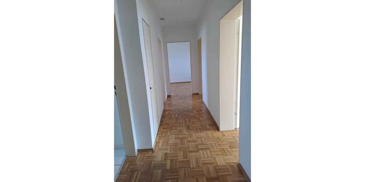 Etagenwohnung Flensburg Fruerlund - 3 Zimmer, 74 m&sup2;, 685&euro; | Angebot:22401156