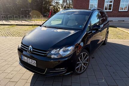 VW Sharan 99.500 km 22.999 &euro; Mittelangeln 24986