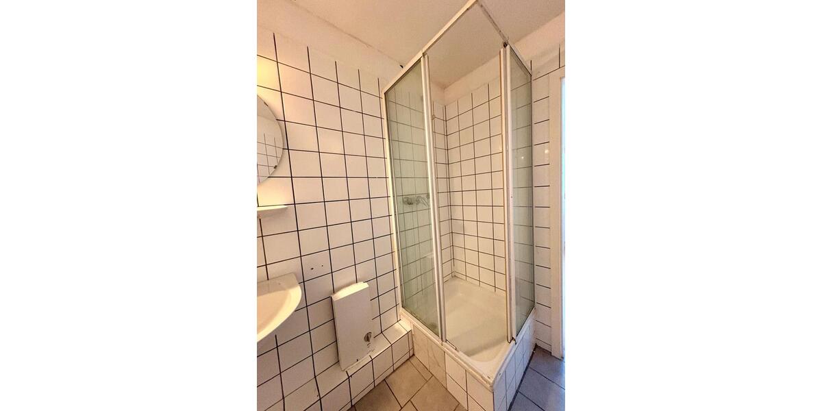 Dachgeschoßwohnung Flensburg - 1 Zimmer, 35 m&sup2;, 455&euro; | Angebot:26586940