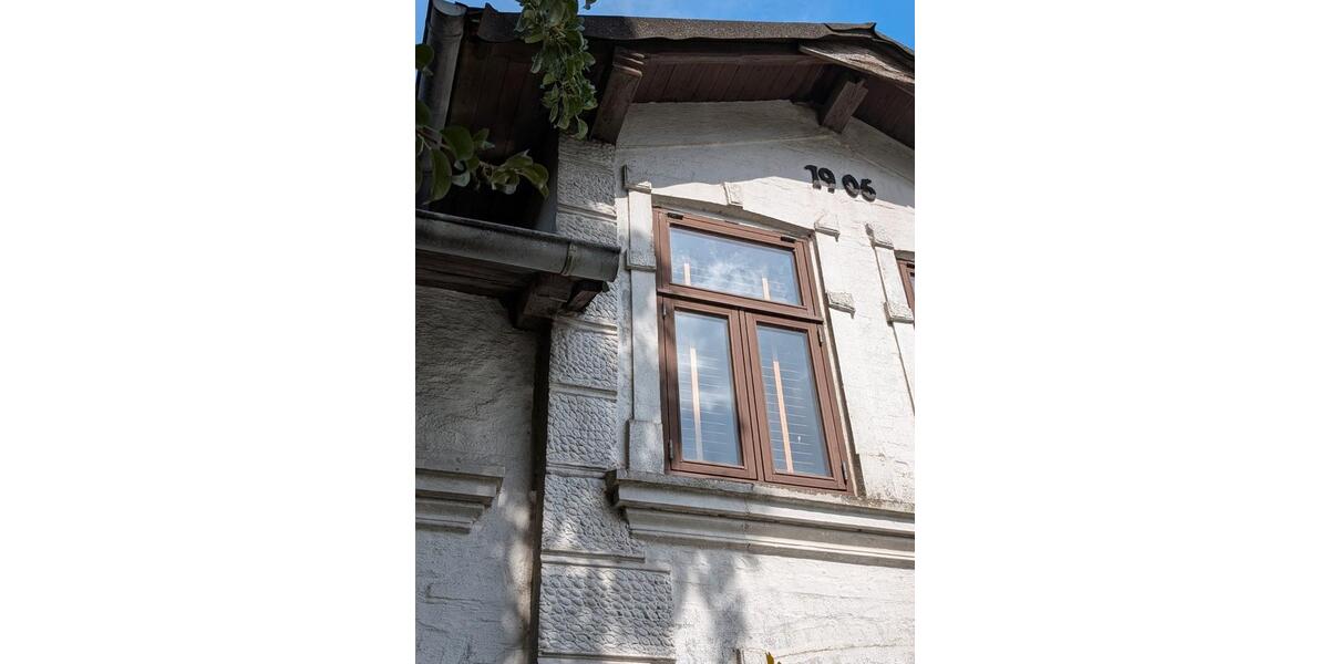 Einfamilienhaus Großsolt - 9 Zimmer, 215 m&sup2;, 375.000&euro; | Angebot:26047444