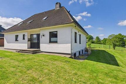 Haus Munkbrarup - 7 Zimmer, 201 m&sup2;, 375.000&euro; | Angebot:25672604