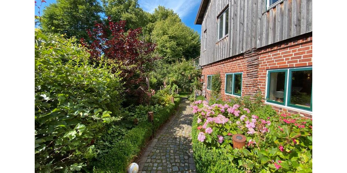 Erdgeschoßwohnung Süderbrarup - 2 Zimmer, 200 m&sup2;, 575.000&euro; | Angebot:27096243