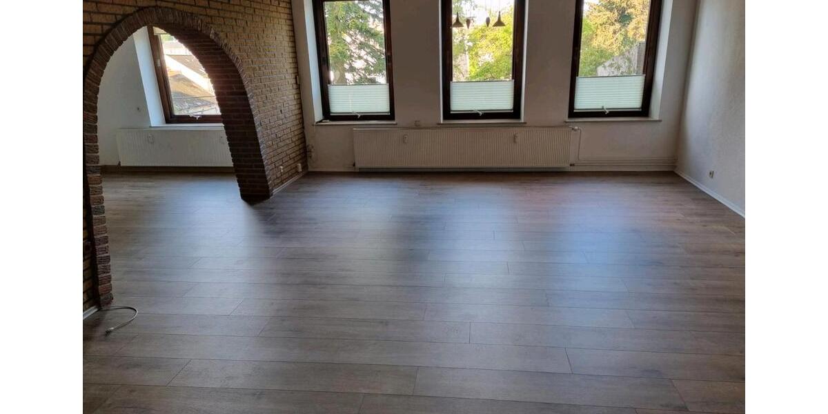 Erdgeschoßwohnung Flensburg - 3 Zimmer, 100 m&sup2;, 220.000&euro; | Angebot:27267914
