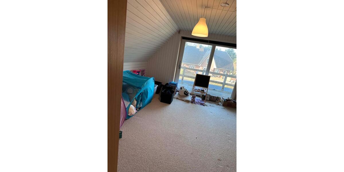 Villa Flensburg - 5 Zimmer, 164 m&sup2;, 105.000&euro; | Angebot:26087318