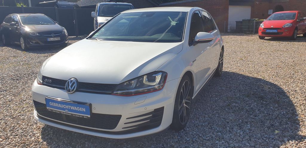 VW Golf 127.700 km 16.800 &euro; Jübek 24855